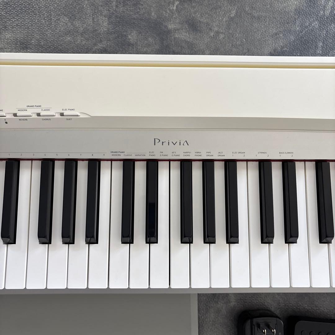Privia PX-130 ホワイト電子ピアノ 88鍵