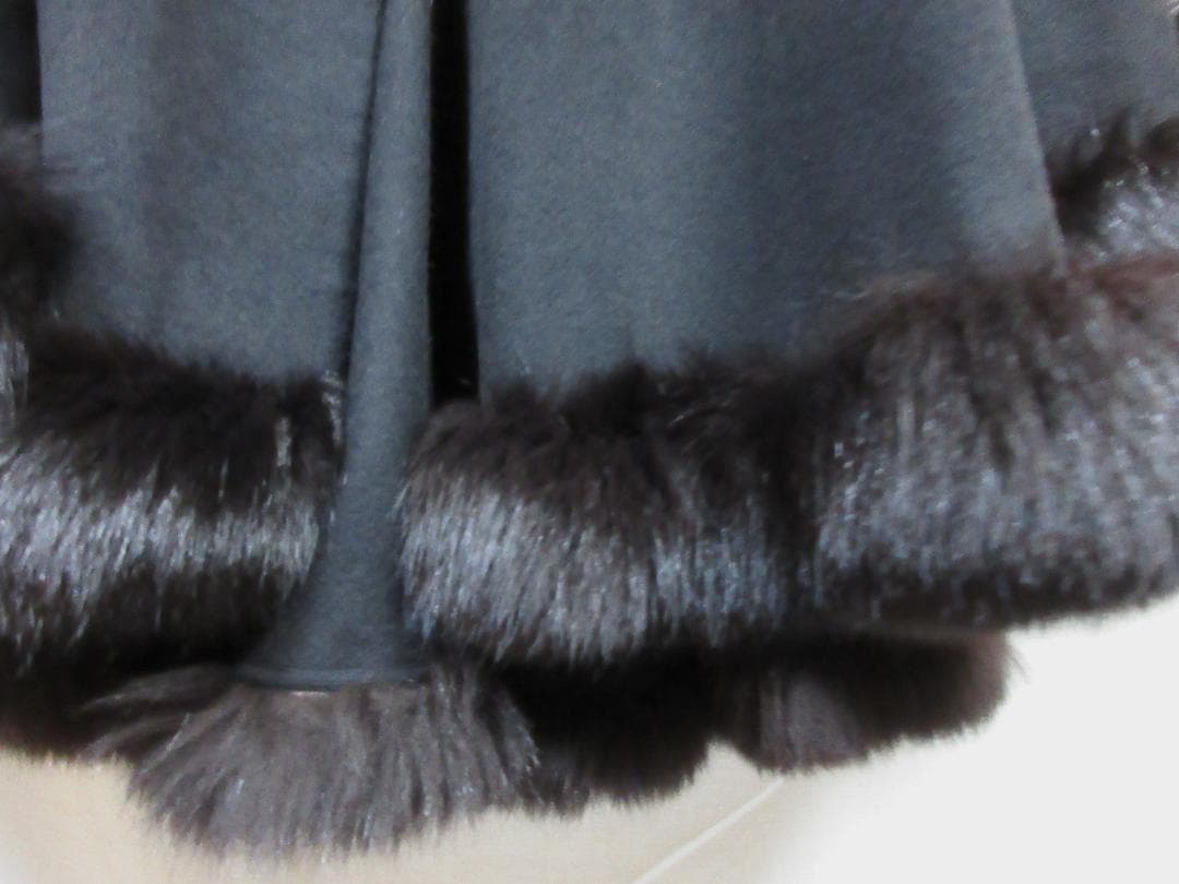 Rozenfur　フォックスファー　カシミヤ100％　ポンチョ ケープコート