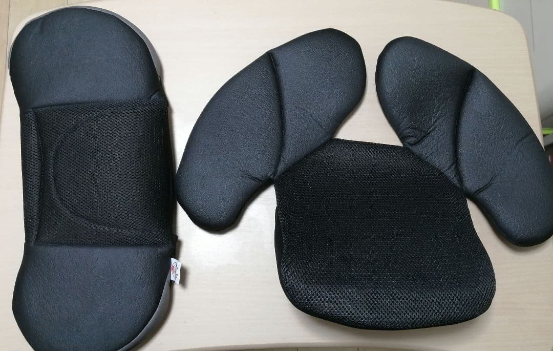 Combi チャイルドシート ミニマグランデ エッグショック UF CV-01X