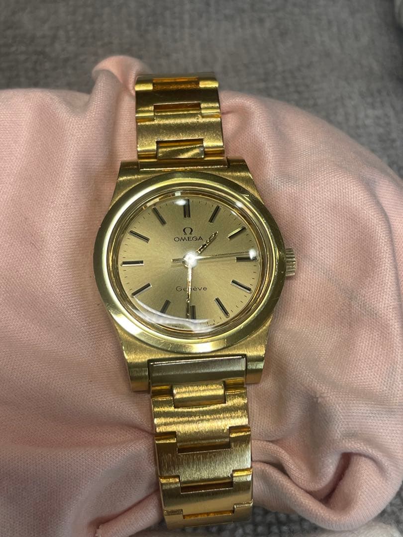 SWISS OMEGA 手巻き　レディース　正確稼働　ほぼ未使用　裏蓋シール　箱