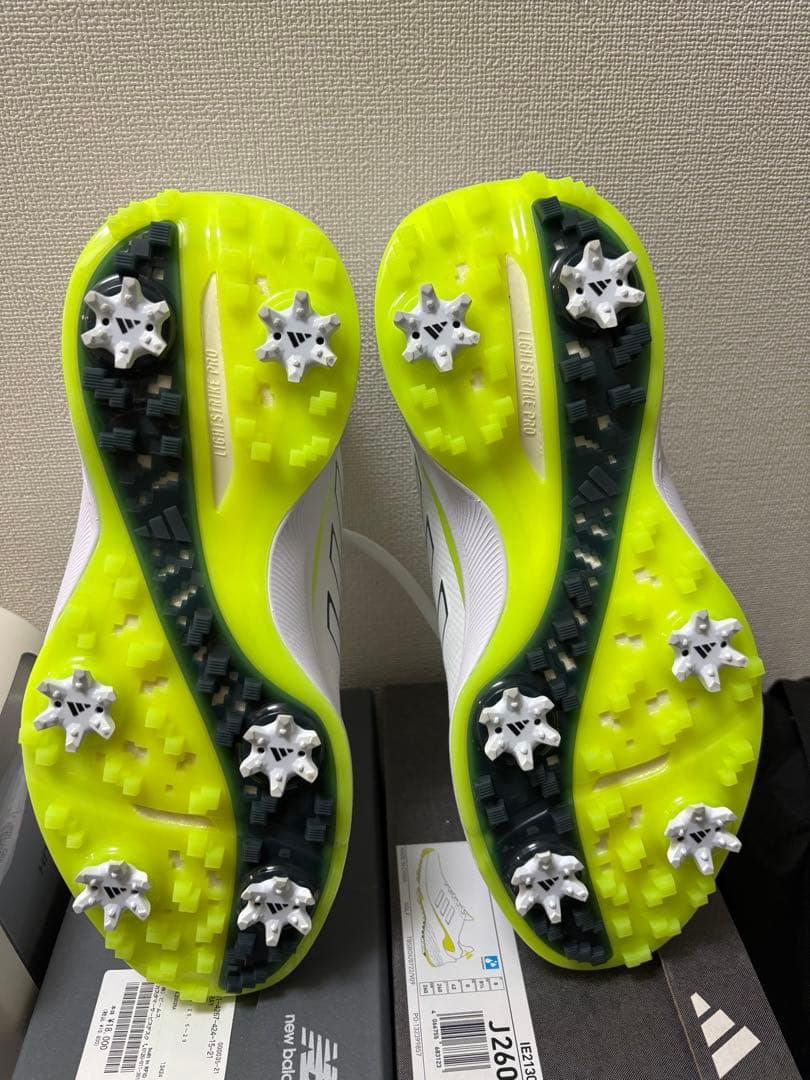 adidas LIGHTSTRIKE ゴルフシューズ ホワイト/ライム