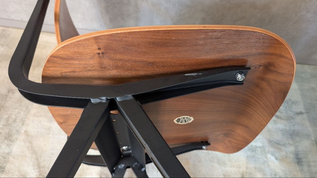 Northern Ohio Industrial コンパスレッグチェア 木製