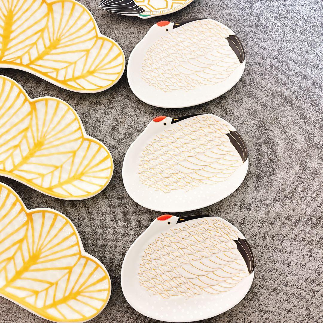 ぽんちゃんご依頼品　有田焼　松葉形前菜皿白金　鶴亀銘々皿　特別9点セット