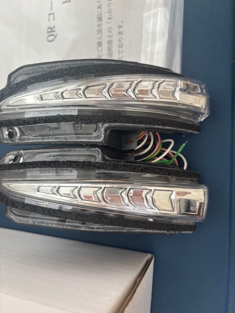 AVEST 流れるウインカー ハリアー 60系 80系 HARRIER