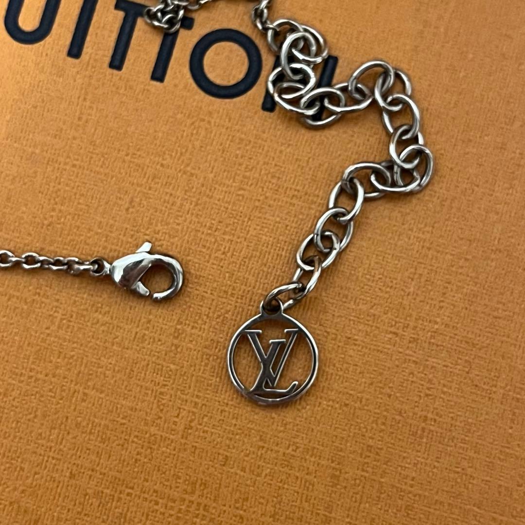 Louis Vuitton V字型ネックレス M63197
