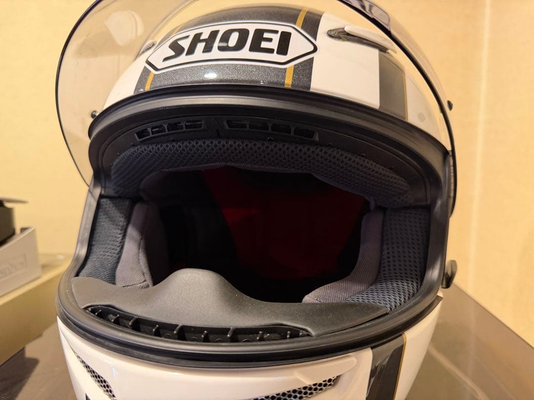 SHOEI フルフェイスヘルメット Z6 ホワイト/ブラック