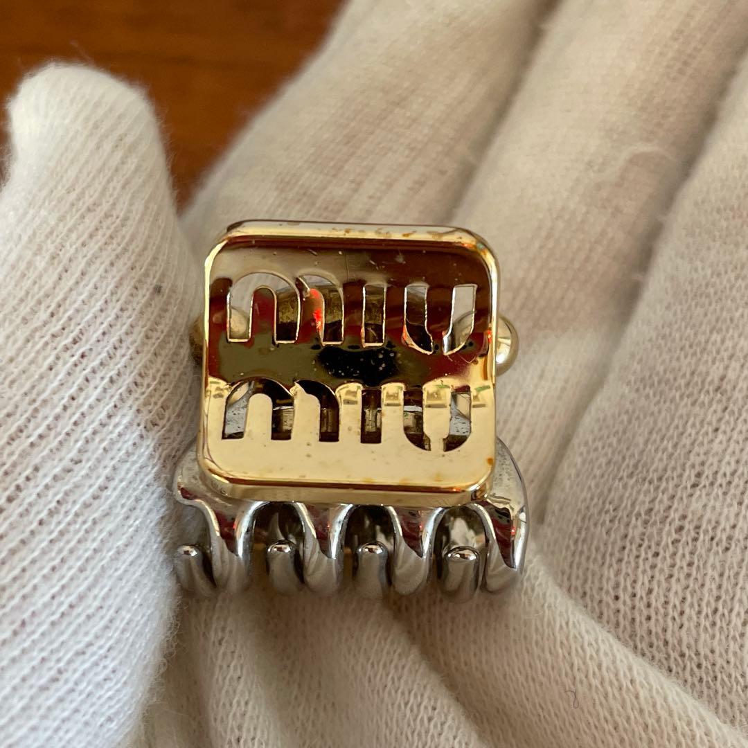 【付属品あり】MIU MIUメタル ヘアクリップ　3点セット　ロゴ　ストーン