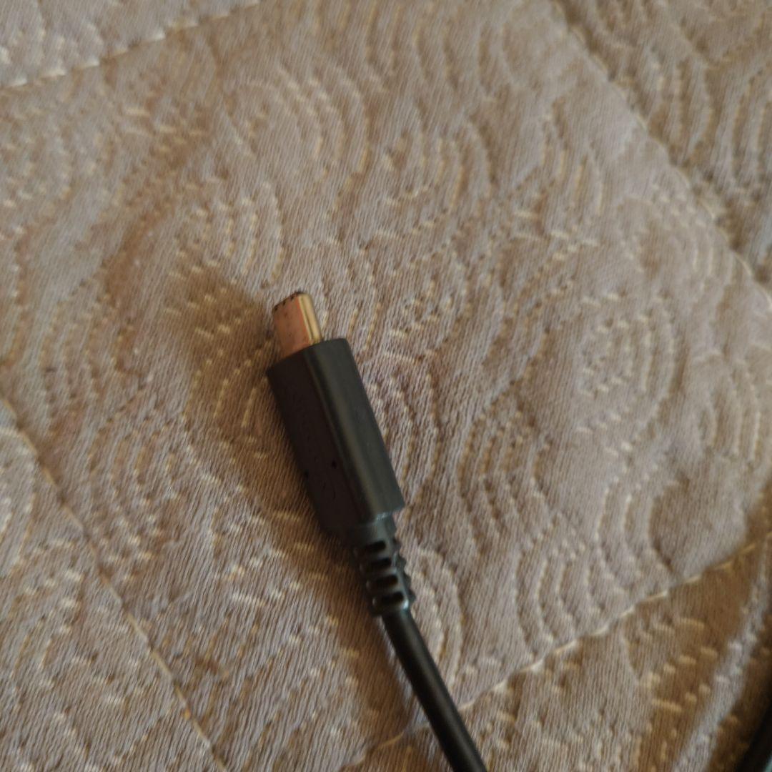 Nintendo Switch 本体と充電器