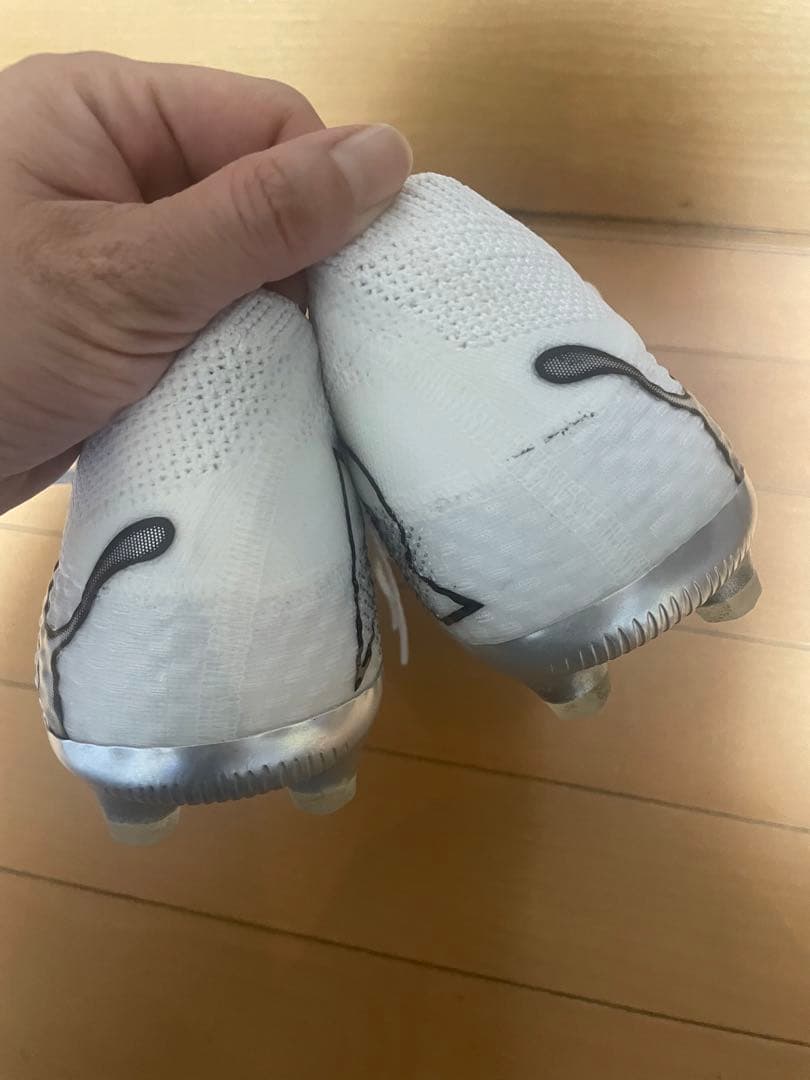 PUMA サッカーシューズ スパイク フューチャー7アルティメット　27.0