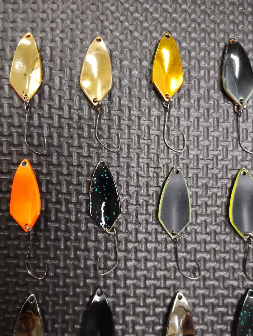 ヴァルケイン ギガバースト２.０ｇスプーン２３個セット