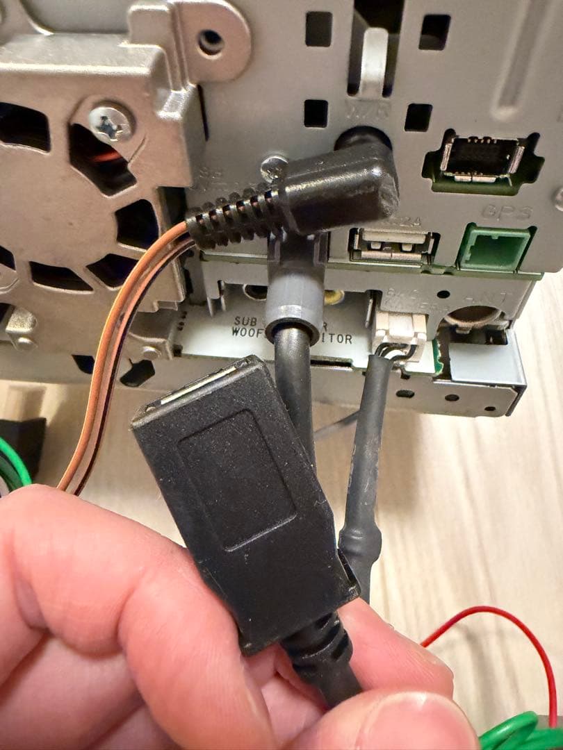 Pioneer carrozzeria カーナビ　AVIC-RZ812-D