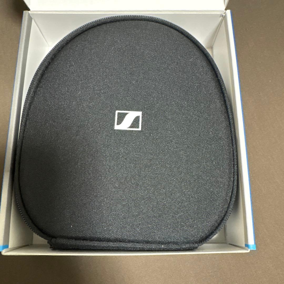 Sennheiser ACCENTUM Plus (ほぼ未使用)