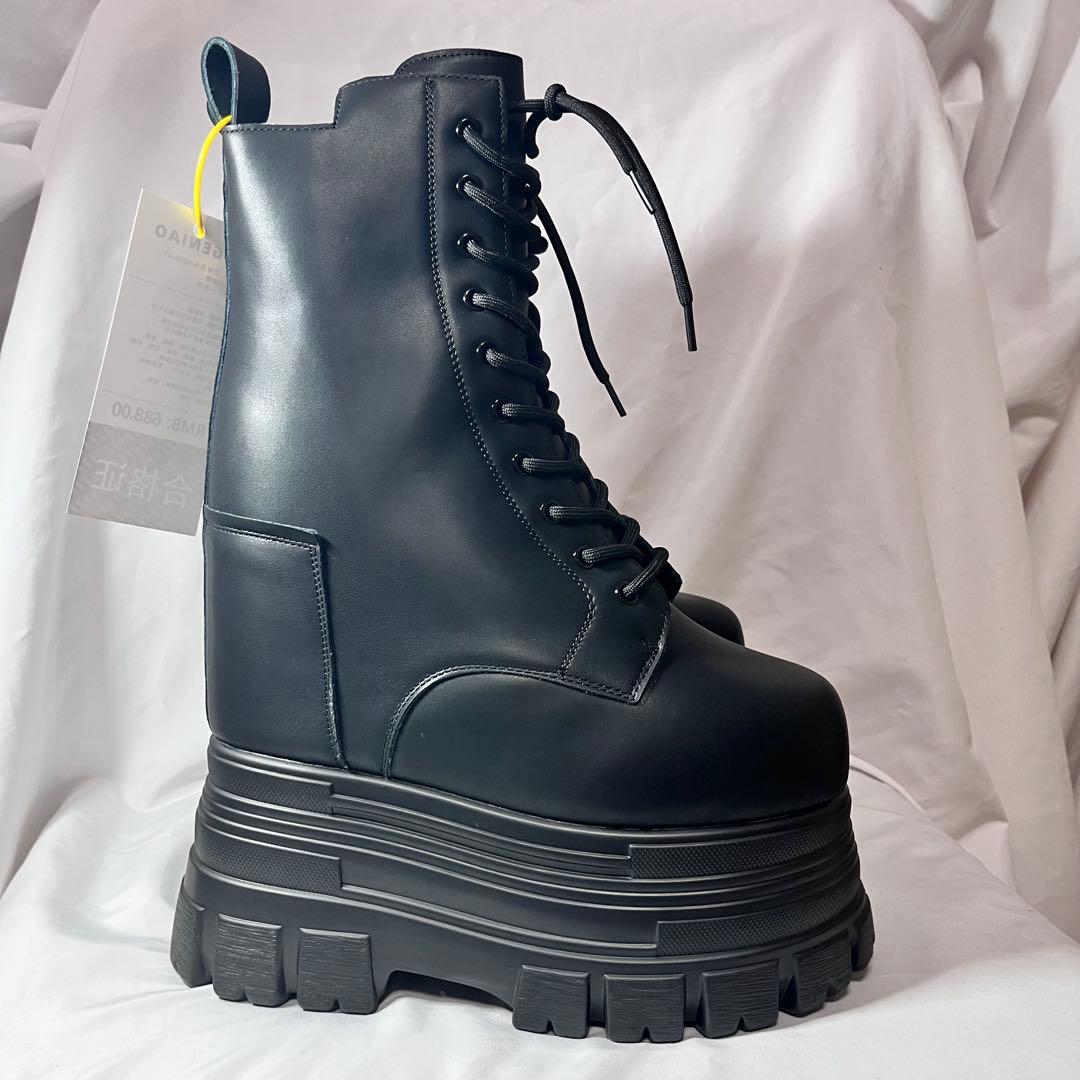 厚底ブーツ　シークレットシューズ　＋22cm