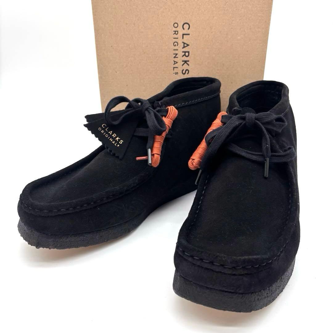 ✨新品✨クラークス　ワラビー　スエード　ブラック　27.5cm　替え紐　箱付き