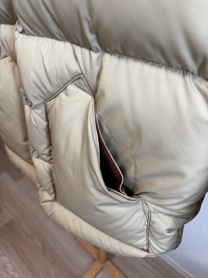 Rocky Mountain Featherbed ダウンジャケット