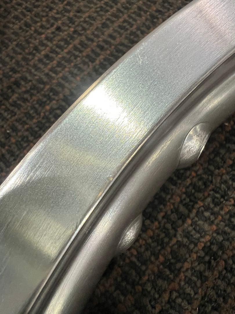 PCD2.15×17インチ 36穴アルミリム