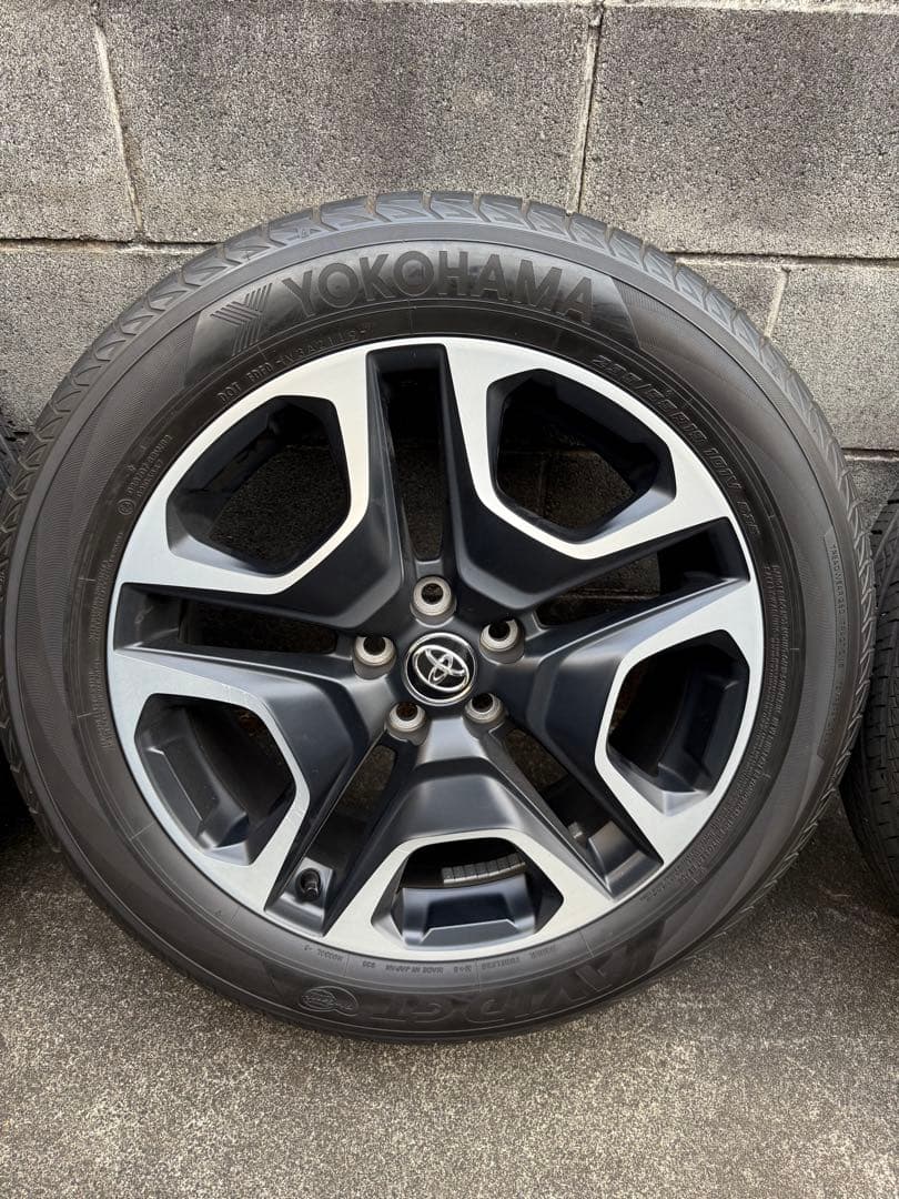 RAV4 純正ホイール　niena