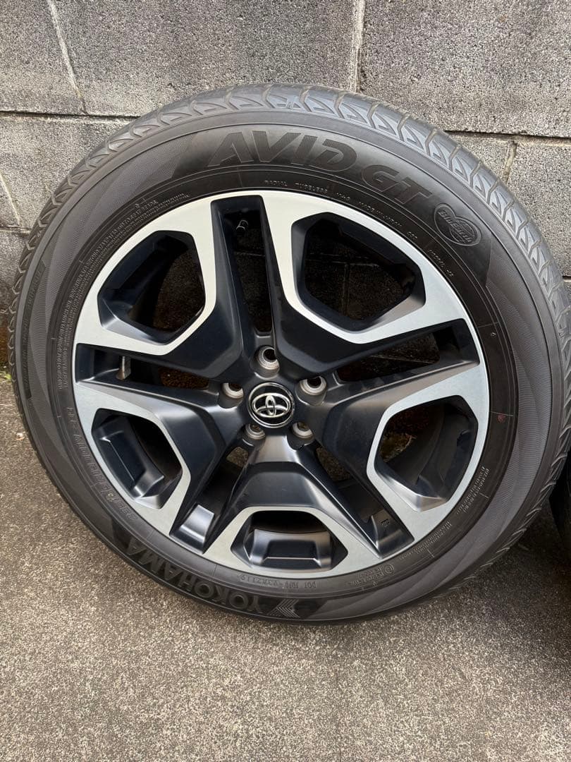 RAV4 純正ホイール　niena