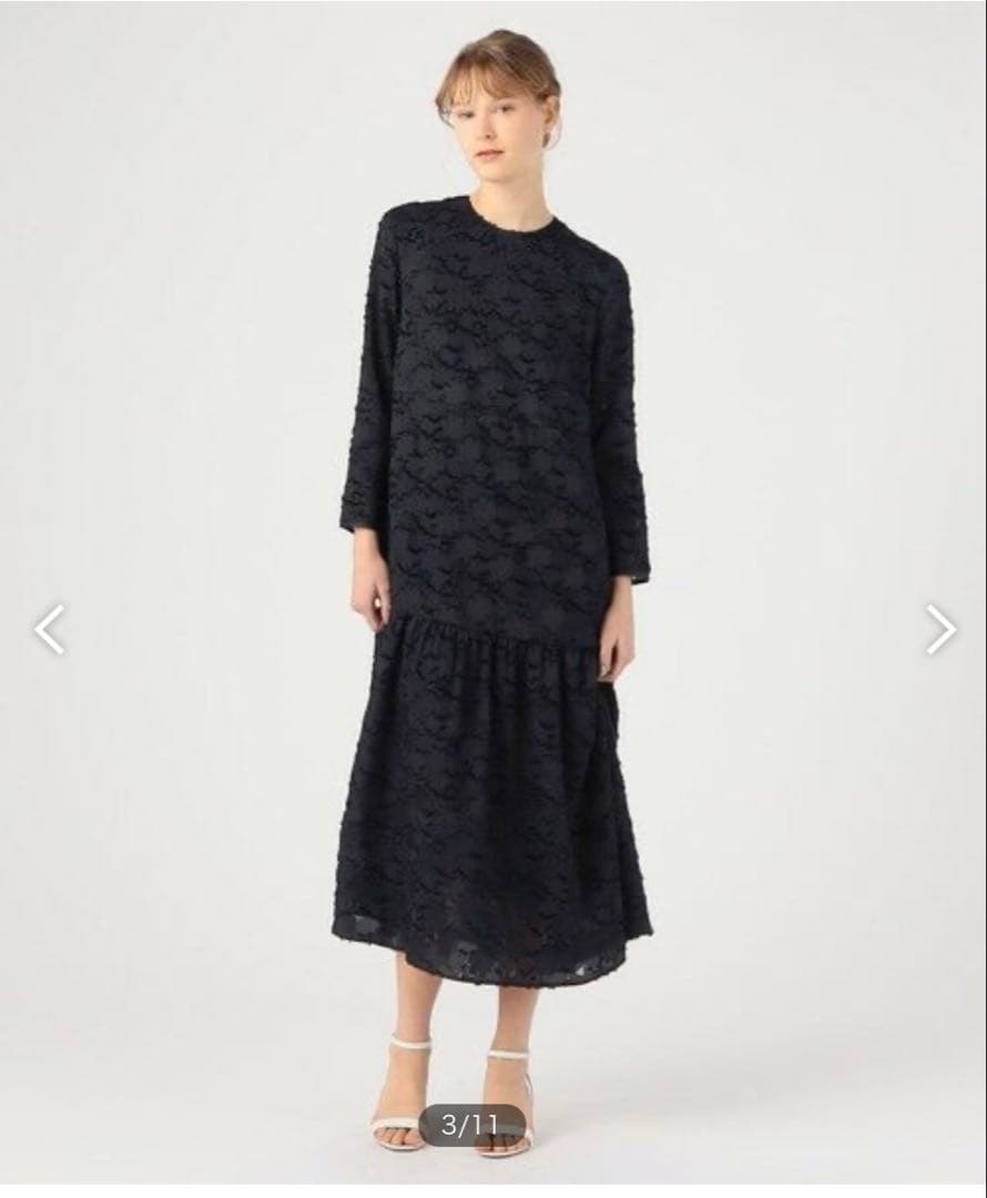 【未使用に近い】マーガレットカットジャカード フレアギャザーワンピース