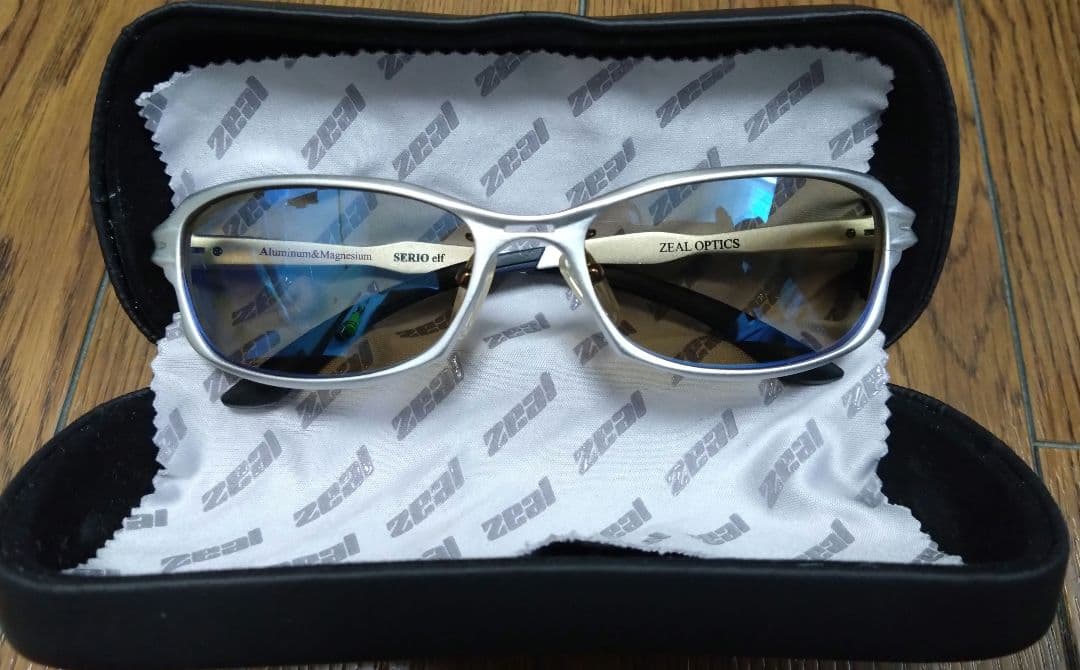 Zeal TALEX サングラス ケース付き