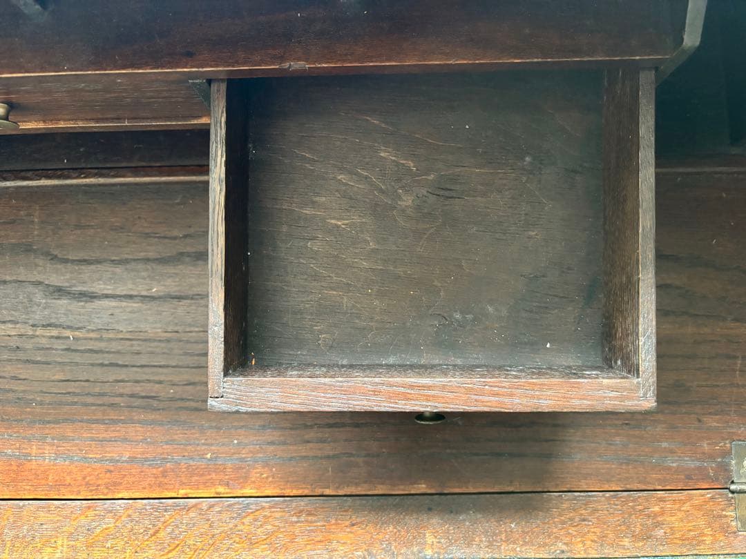 引き取可能　期間限定1万円値下げ　イギリスアンティーク ライティングビューロー