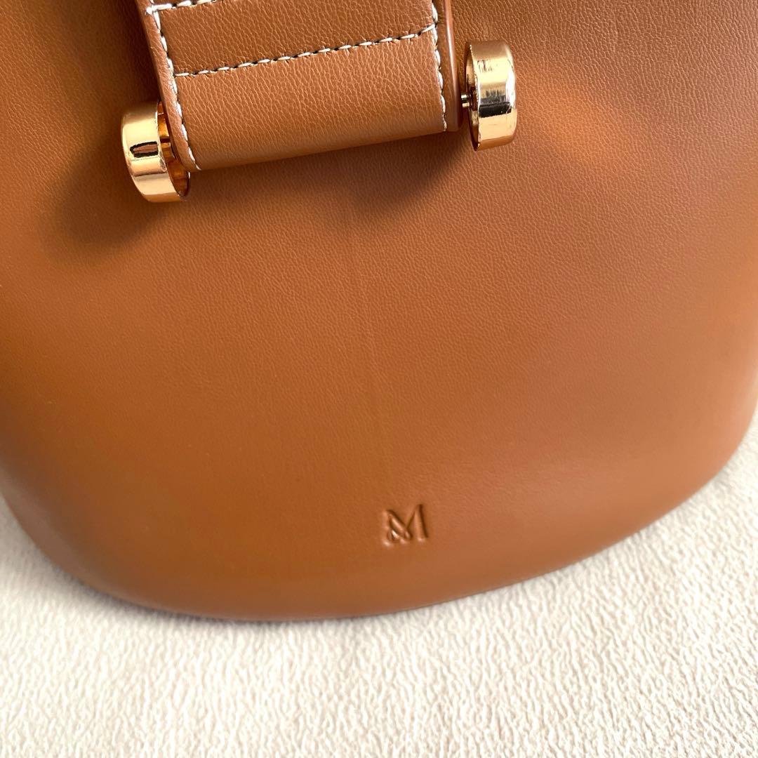 &MyuQERA アンドミューク ショルダーバッグ