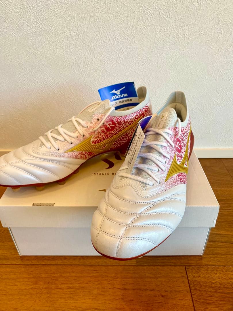 モレリアネオ4β JAPAN SR4セルヒオラモス 27.0cm