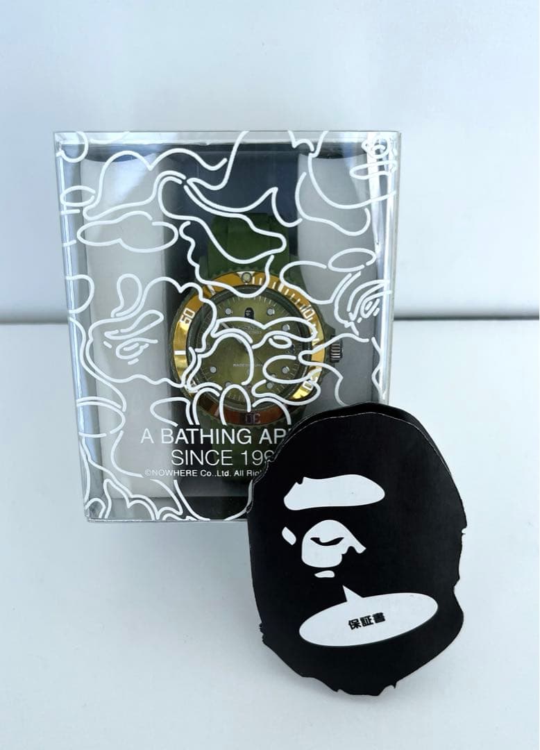 FROMJAPAN様売約済　A BATHING APE 時計 ラバーバンド