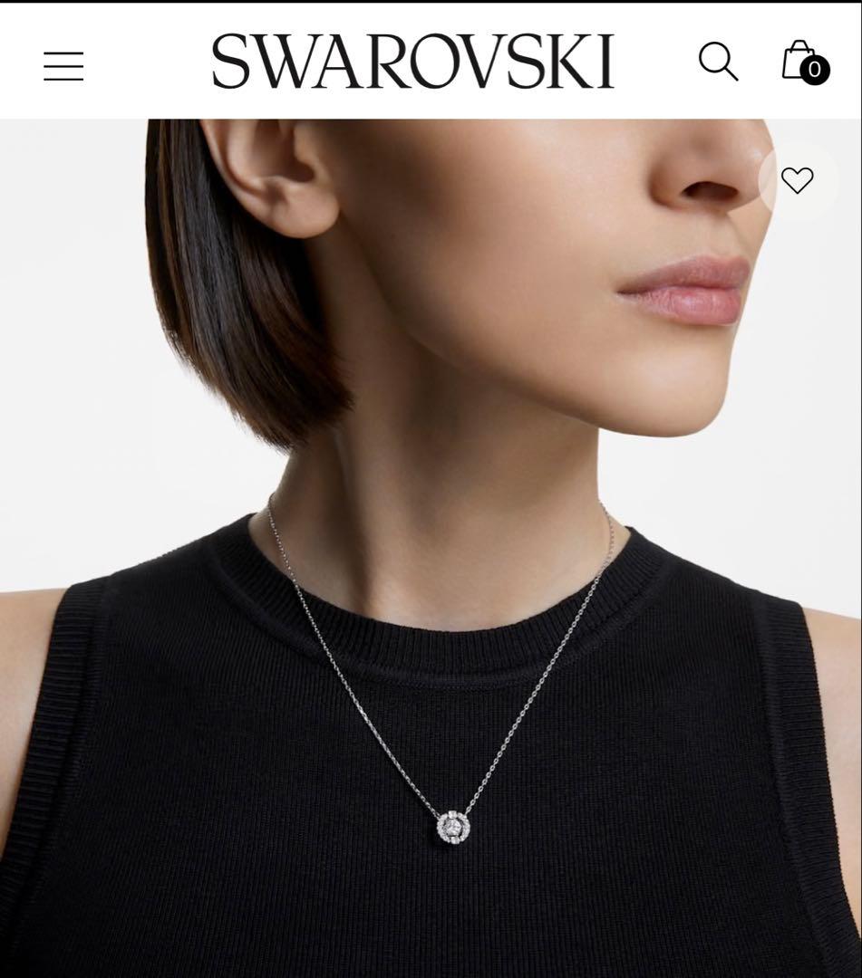 Swarovski ラウンドペンダントネックレス