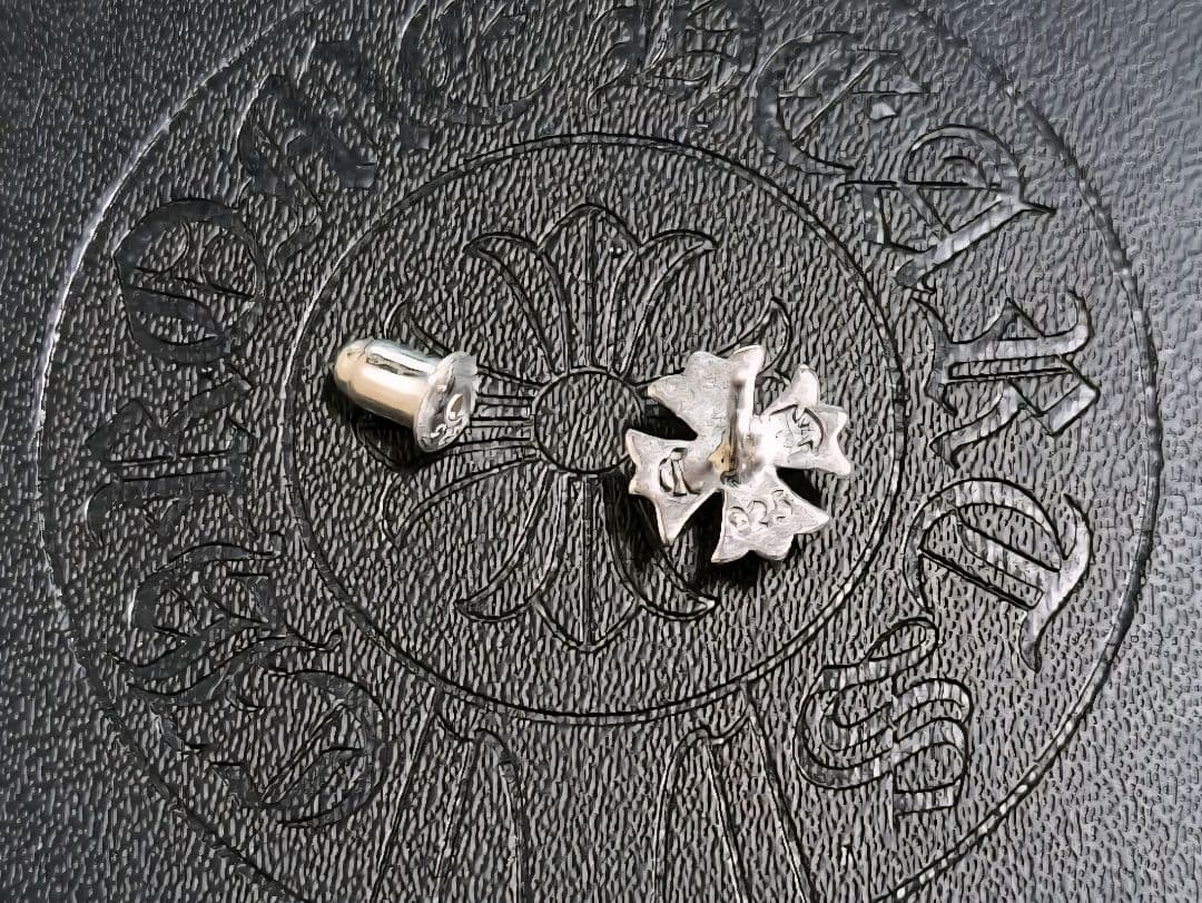 CHROME HEARTS CHプラス スタッド ピアス 1ｐ 片耳