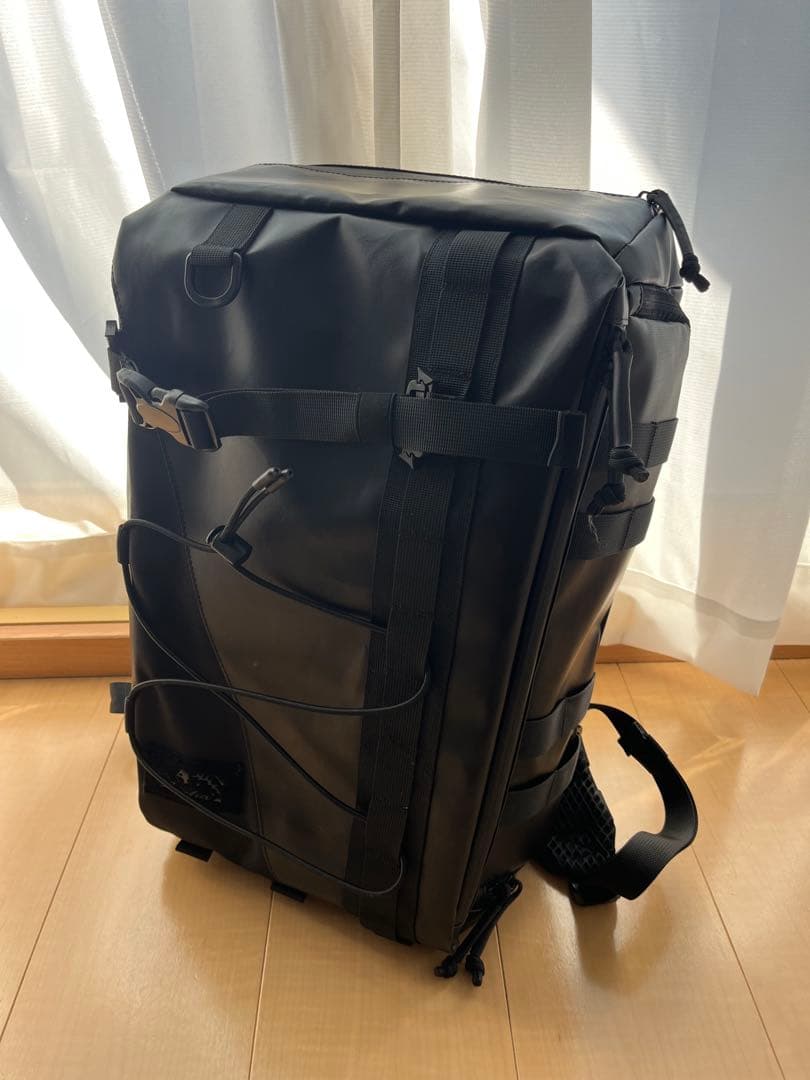 リーニア　ケイマン