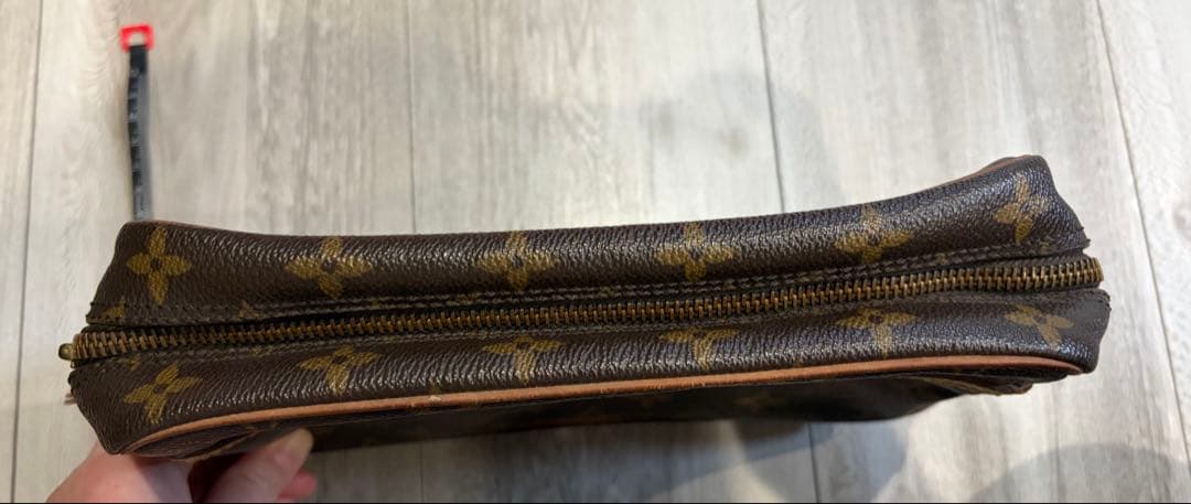 Louis Vuitton ルイヴィトン クラッチバッグ モノグラム 男女可