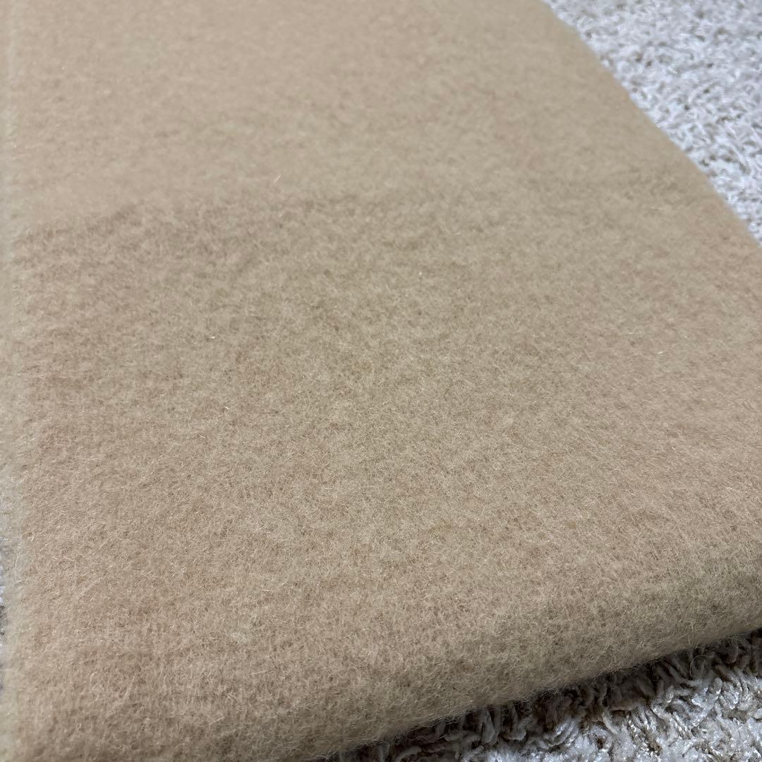 【極美品】MAISON KITSUNE メゾンキツネ マフラー ベージュ ウール