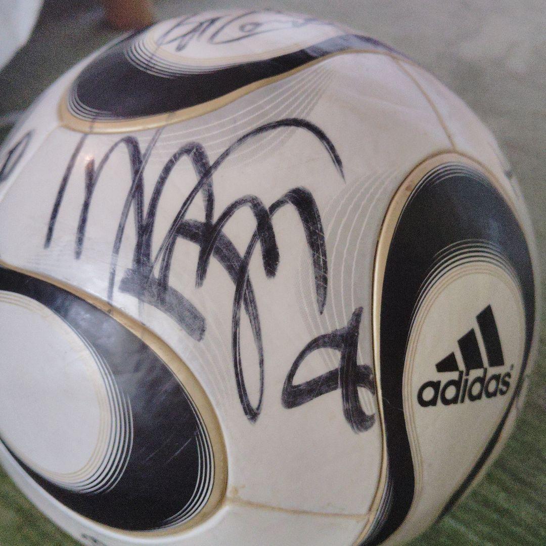 2006年ドイツワールドカップ　jリーグ記念ボール　チームガイスト　サイン多数