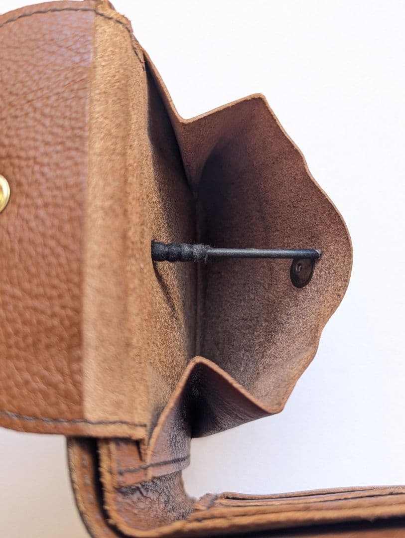 イルビゾンテ 2つ折りコンパクト カモフラ 迷彩 希少 美品 完売品 男女兼用