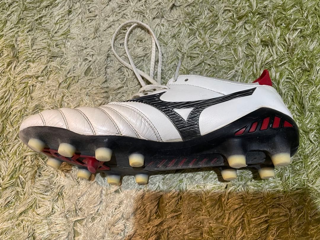 ミズノ　モレリアネオ3Japan 24cm