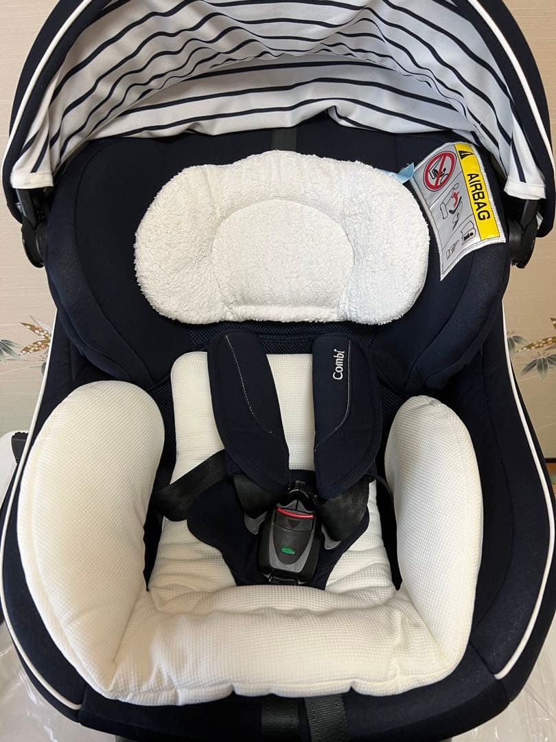 Combi チャイルドシート　クルムーヴスマート
