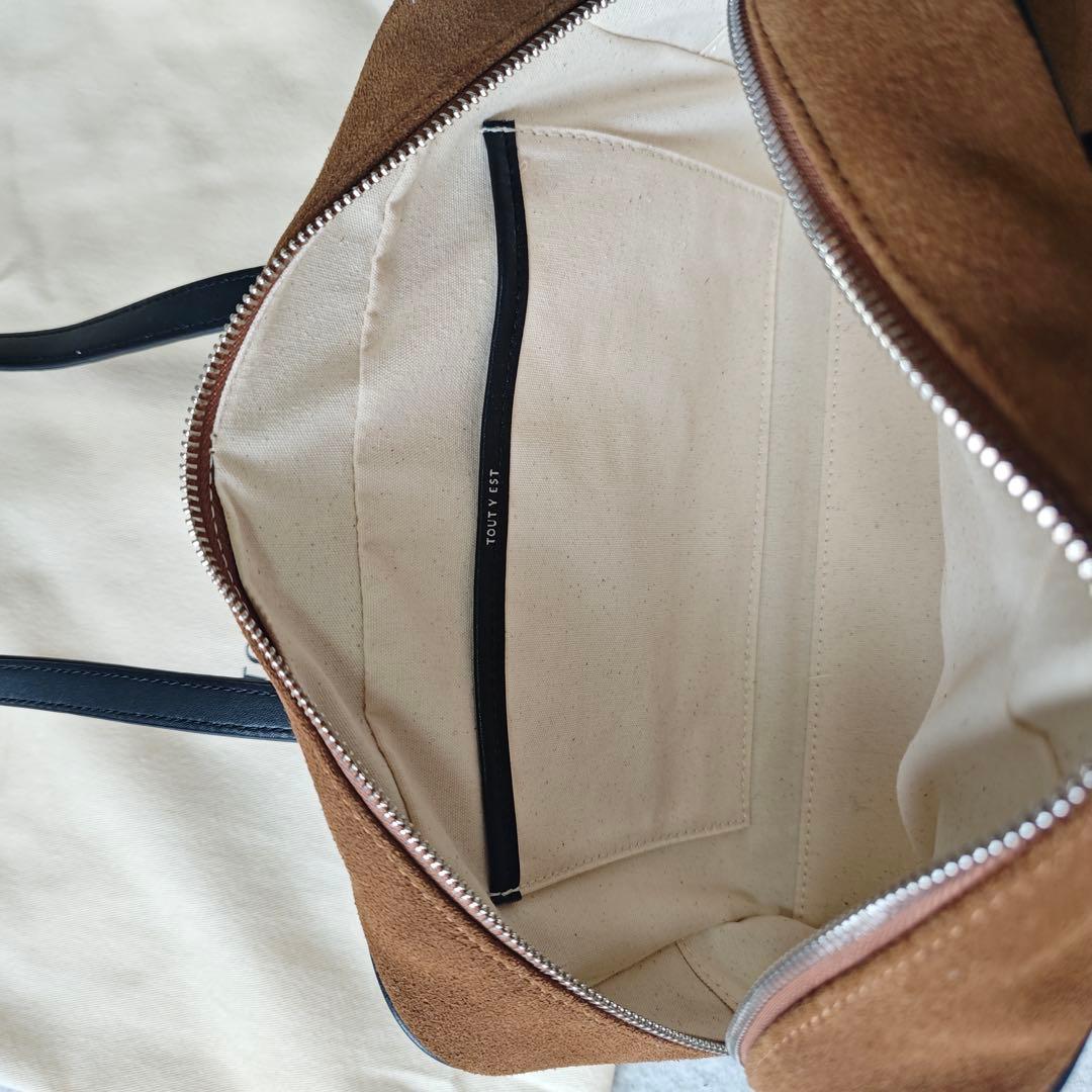 TOUT Y EST トートバッグ ブラウン 人気