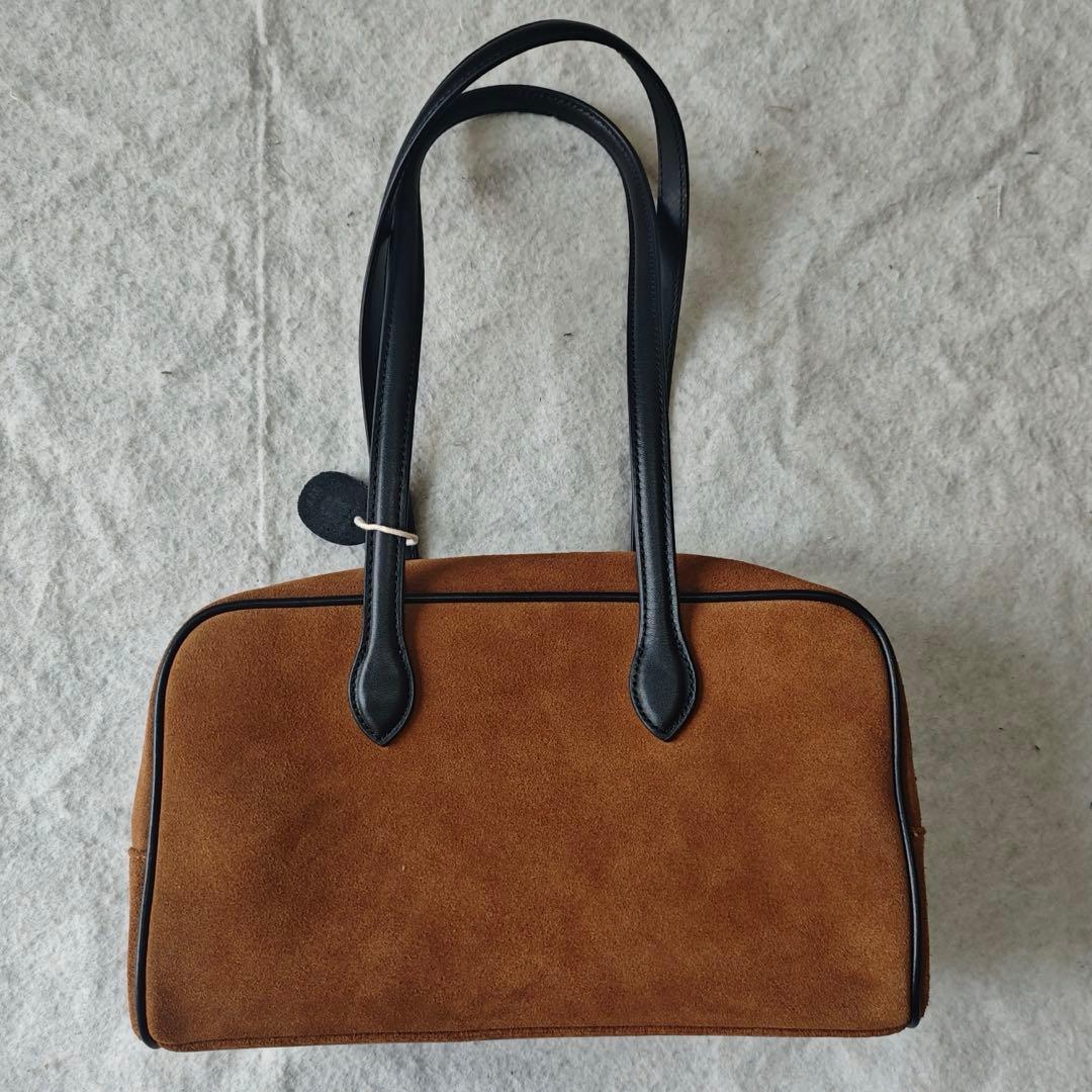 TOUT Y EST トートバッグ ブラウン 人気