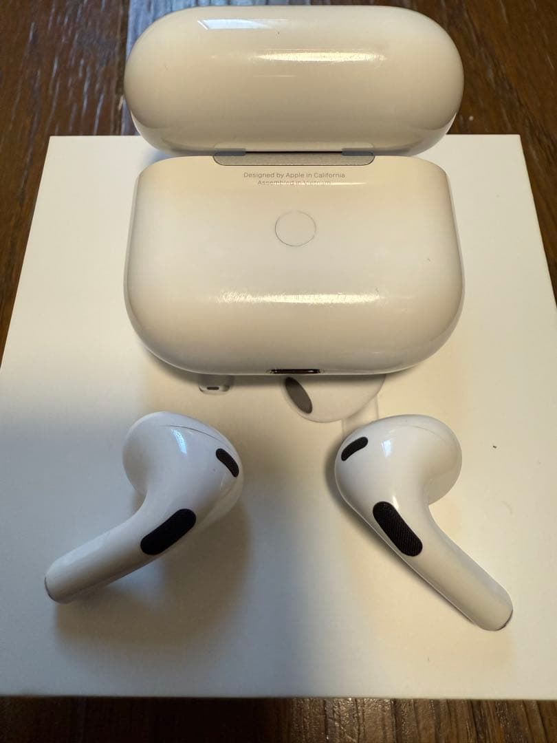【正規品】AirPods3本体 ホワイト