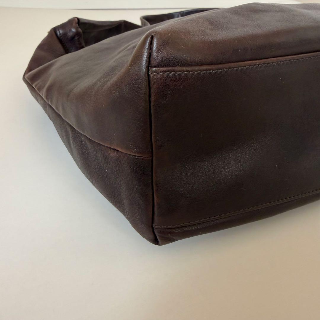 イルビゾンテ ショルダーバッグ リボン ギャザー ダークブラウン 本革