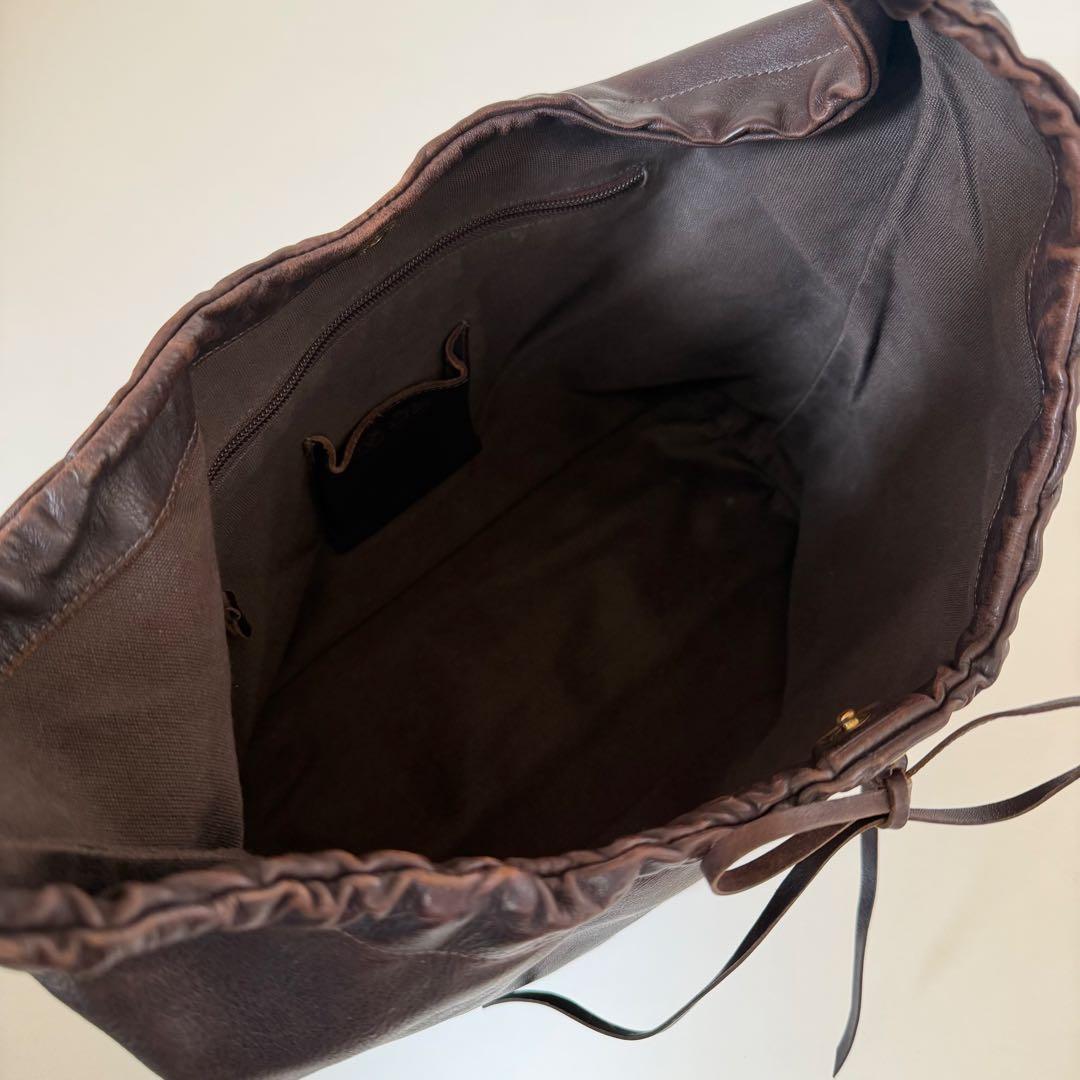 イルビゾンテ ショルダーバッグ リボン ギャザー ダークブラウン 本革