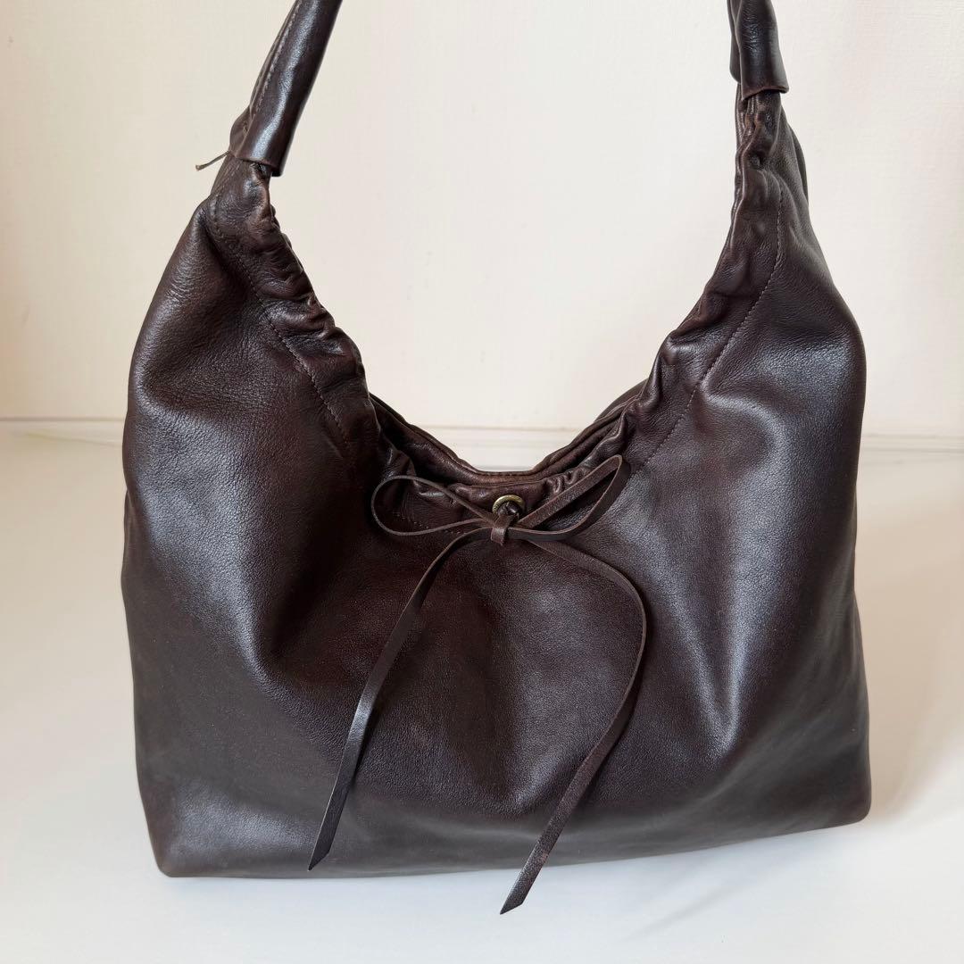 イルビゾンテ ショルダーバッグ リボン ギャザー ダークブラウン 本革