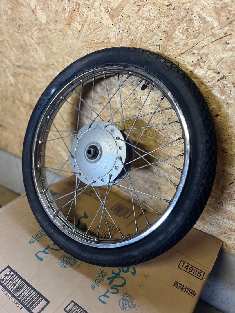 ホンダ　スーパーカブ50 c50取り外し　AA01 フロントホイール　良品