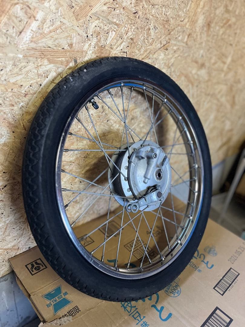 ホンダ　スーパーカブ50 c50取り外し　AA01 フロントホイール　良品