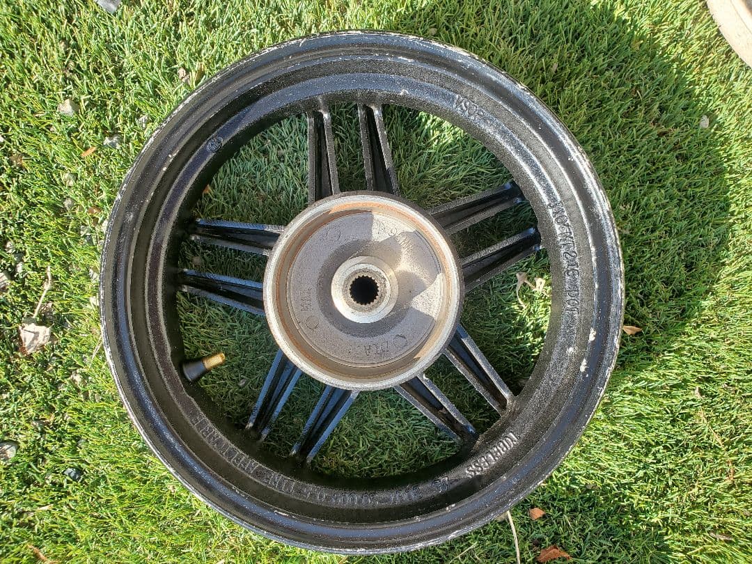 くじらのおへそホンダAF34.35ライブディオ、ZX 社外スポークホイール