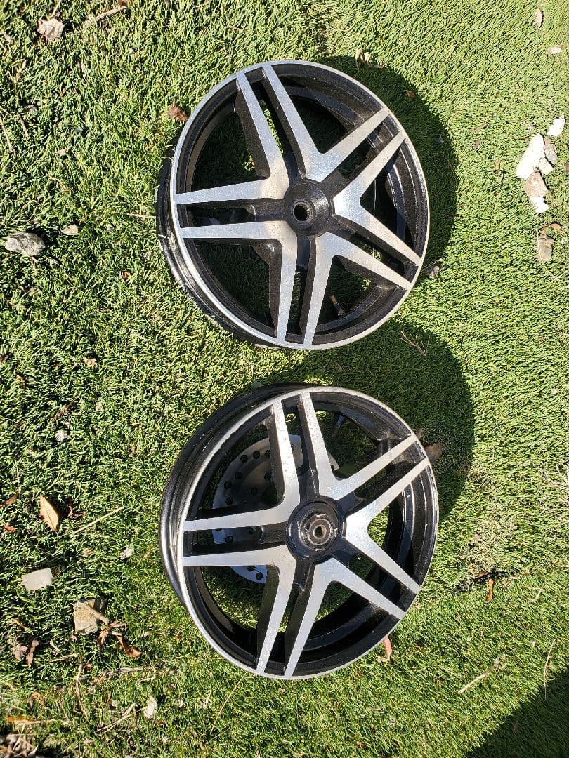 くじらのおへそホンダAF34.35ライブディオ、ZX 社外スポークホイール