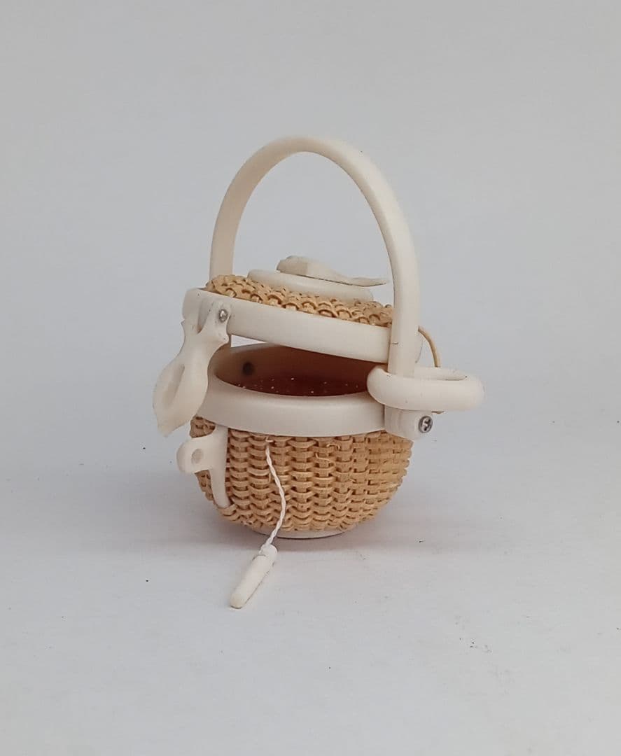 フルラッチ版ミニナンタケットバスケット１インチ（人工象牙）