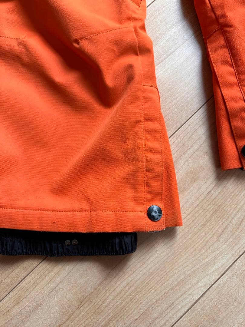 QUICKSILVER 6-7/DC XSスノーボードウェア　120㌢くらい