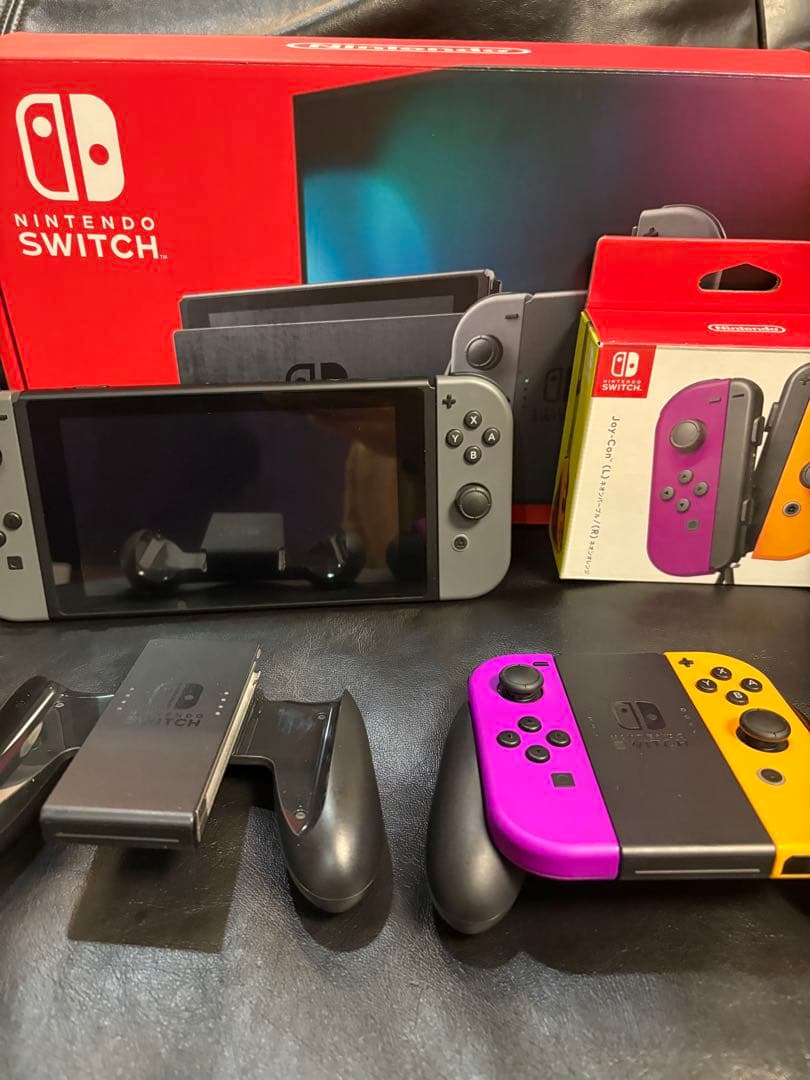 Nintendo Switch 本体 グレー　コントローラー4つ
